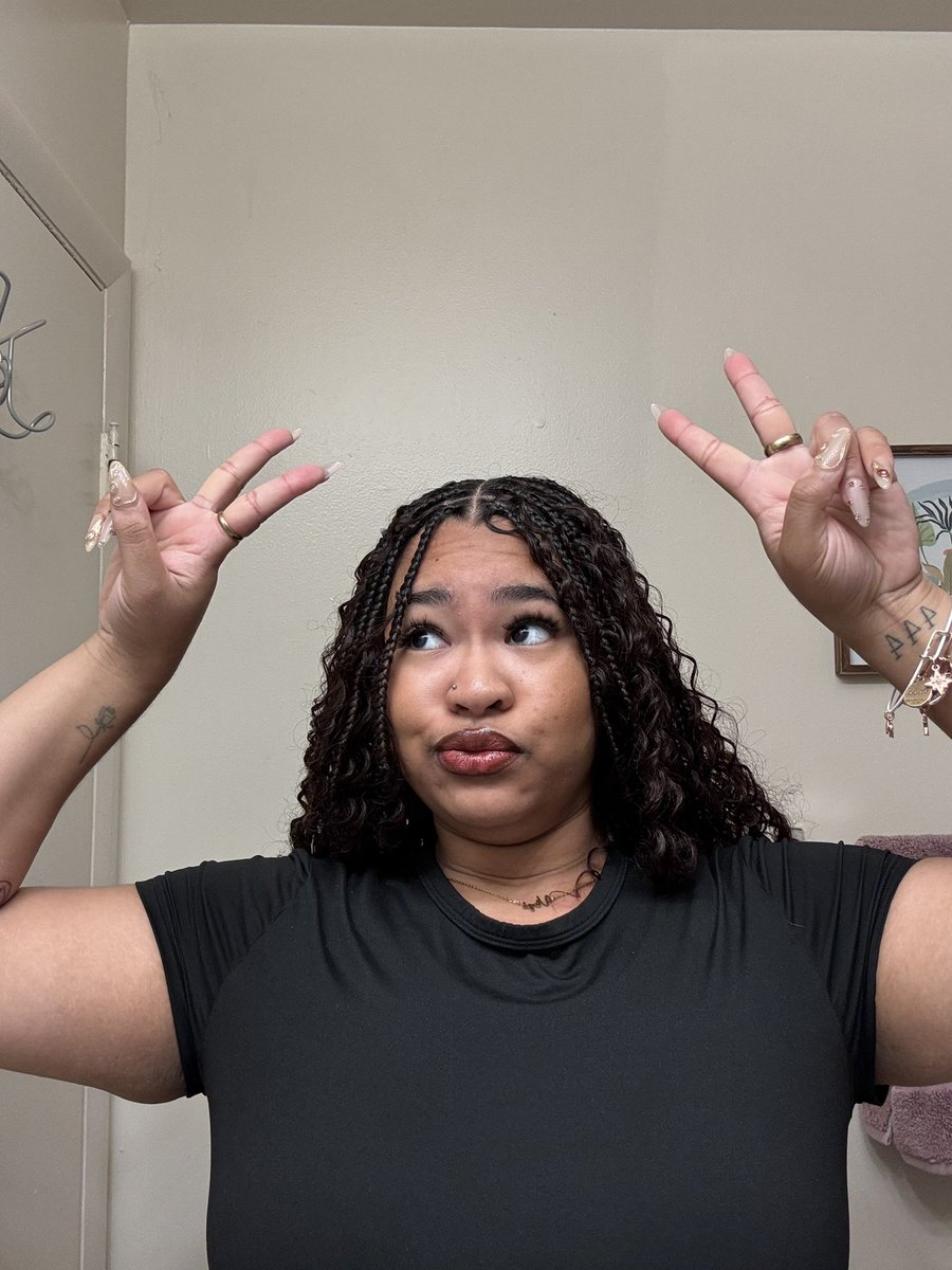 thenyajade_'s tweet photo. Hey @Ravens ? Don’t embarrass me today ok. It’s my birthday. https://t.co/SdwKTYboGi