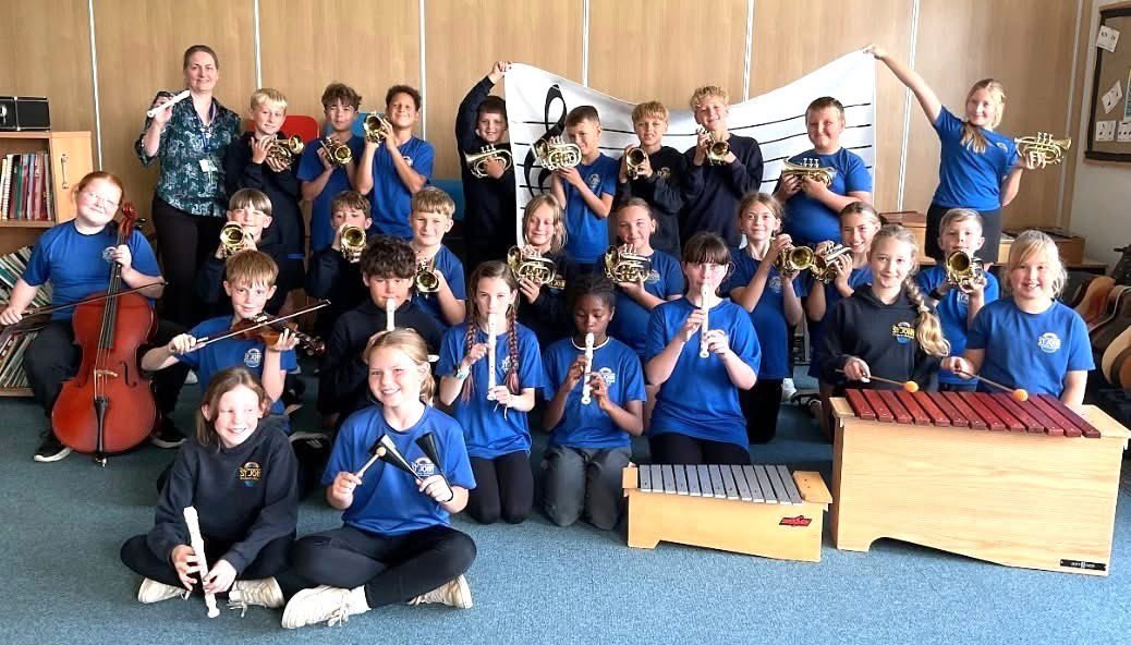PeasedownTrust's tweet photo. ๐๏ธ NEWS: "ยฃ2,000 funding boost for musical instruments at Peasedown Primary School"
๐ป READ HERE ๐https://t.co/5fytVTafwe
#YourNews #RadstockTimes #LocalNews #Peasedown #PrimarySchool #FundingBoost #Music https://t.co/a1c2uv6yQ1