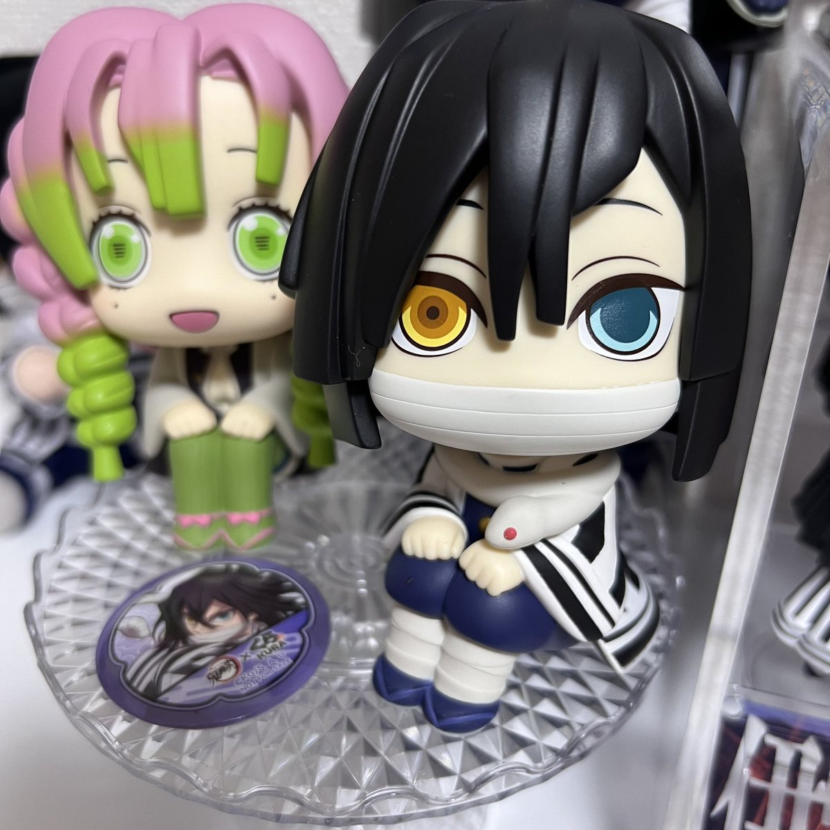 伊黒さんお誕生日おめでとうございます。
一途に健気にひとりの女性を想う綺麗な心を持つ伊黒さんが大好きです。
最近のお気に入りたちを集めて毎日見つめてます、ほんとに素敵、出会えて感謝です。

#伊黒小芭内 
#伊黒小芭内生誕祭2025