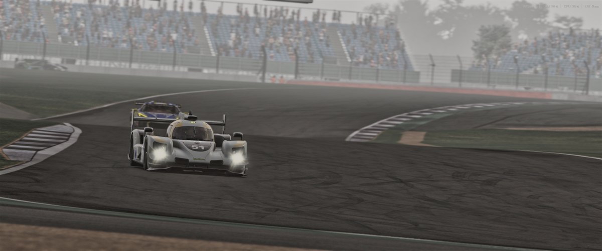 🅿️5⃣ in ESCC Silverstone 4H 

😓It was a really complicated race from the start, where we went off track in turn 1 of first lap. We had to fight hard all race long, managing to reach a Top 5 that keeps us in the hunt for the podium in the overall standings.

#TeamSpirit