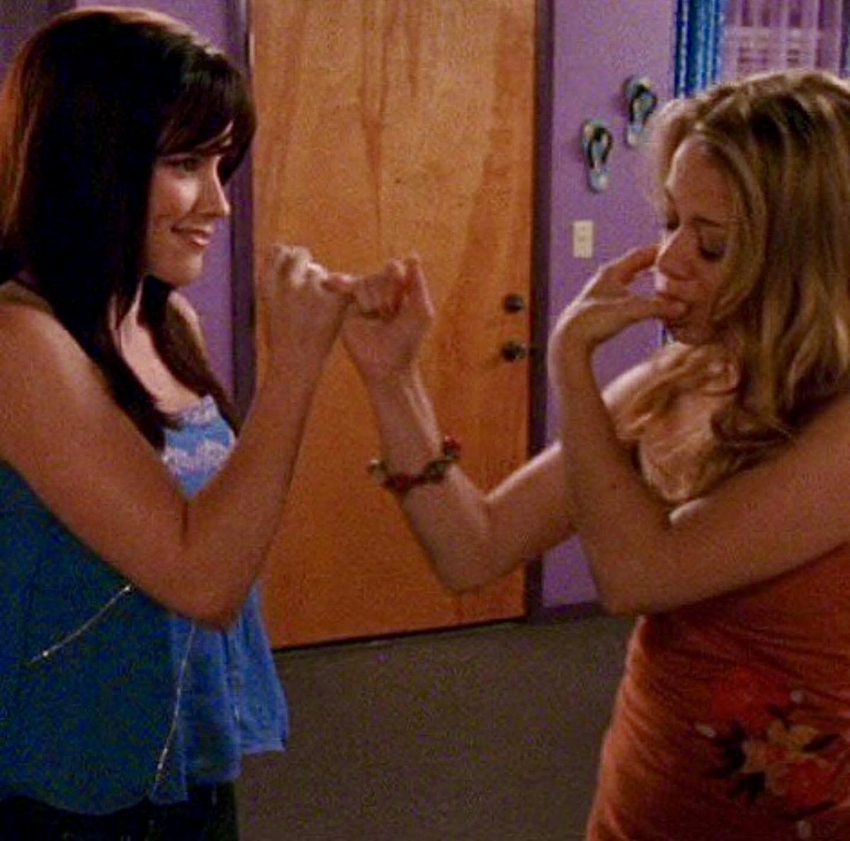 OTHdiary's tweet photo. The most underrated duo of One Tree Hill. https://t.co/YbdG2kwnIc