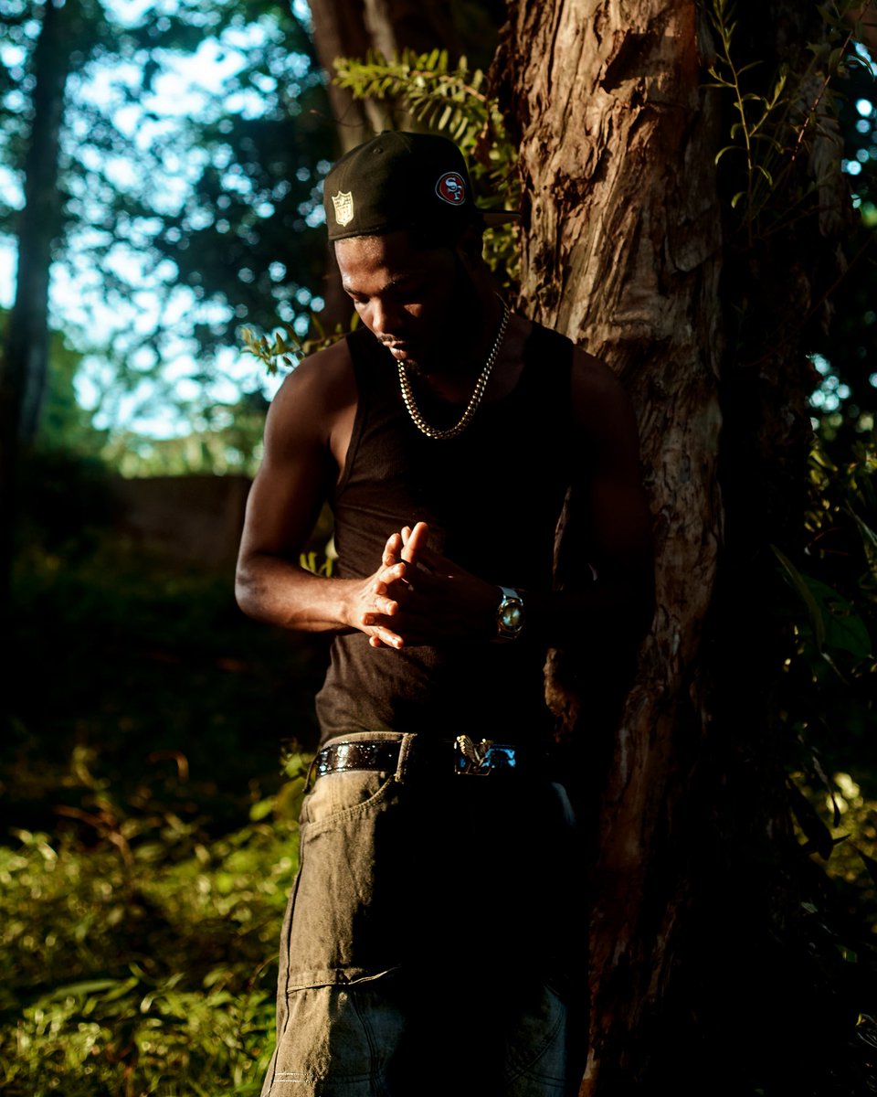 Quest_masaka's tweet image. New stream just dropped 💻
🔗 in bio 🎵 
#NowStreaming #StreamSupport #CreatorCommunity