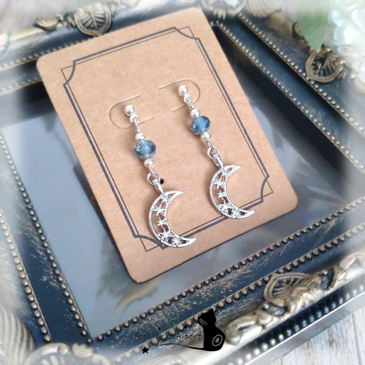 Atelier_Alterf's tweet photo. ピアス新作販売開始しました！！
今回も星シリーズです🌌
 #minneで販売中 #メルカリshop #ハンドメイドアクセサリー 
#レジンアクセサリー 
#ハンドメイド好きさんと繋がりたい  
#AtelierAtelier https://t.co/spswwJcuB0