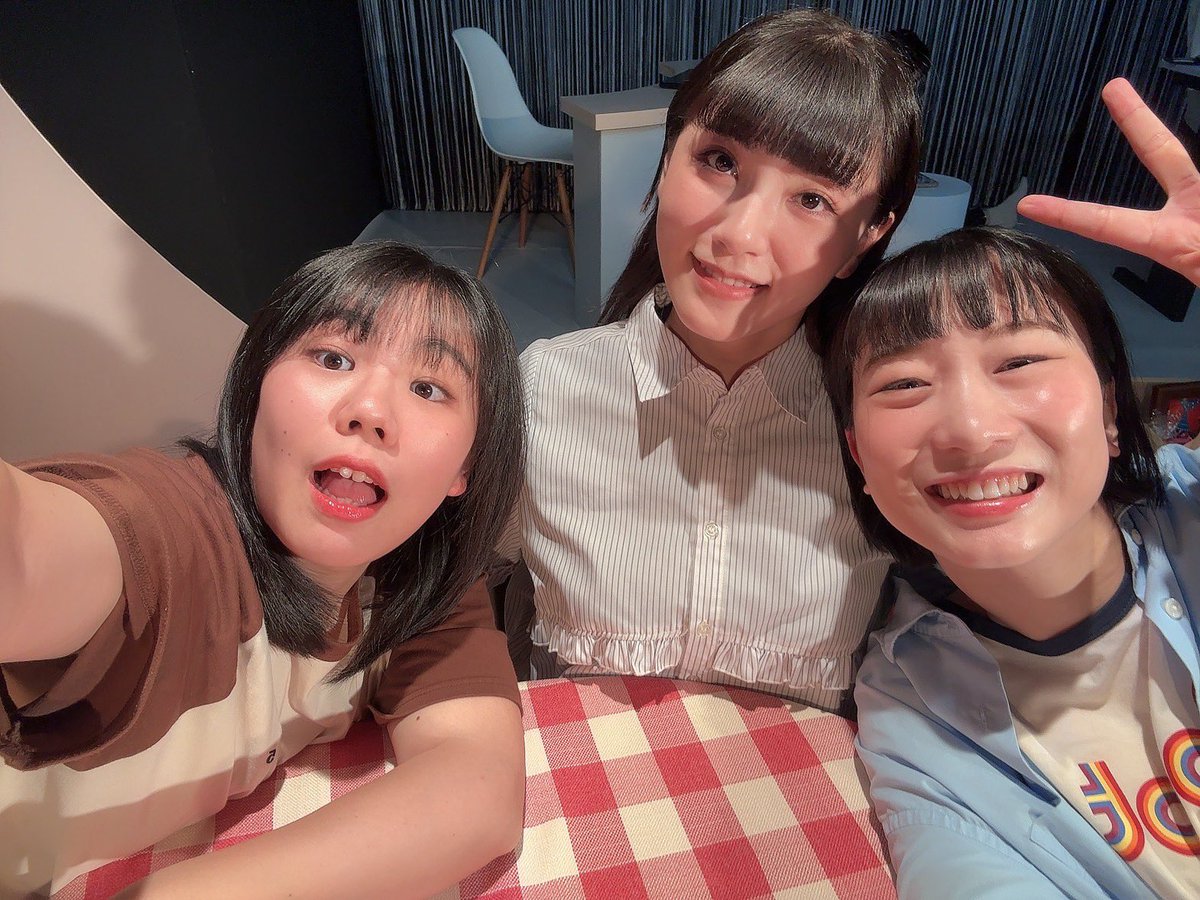 #こわっぱちゃん家  #ニテヒケド でポストしてくださってる皆さん、、、
あれなんです、、リプする時にいいねしてるから、、、明日絶対全員のところにお邪魔しますので、、
BIGLOVEもらったからBIGLOVE返す‼️

あと、急遽10月も舞台決まりました（笑）
そのうち情報でるはず！
10/2~5です！ぜひに！