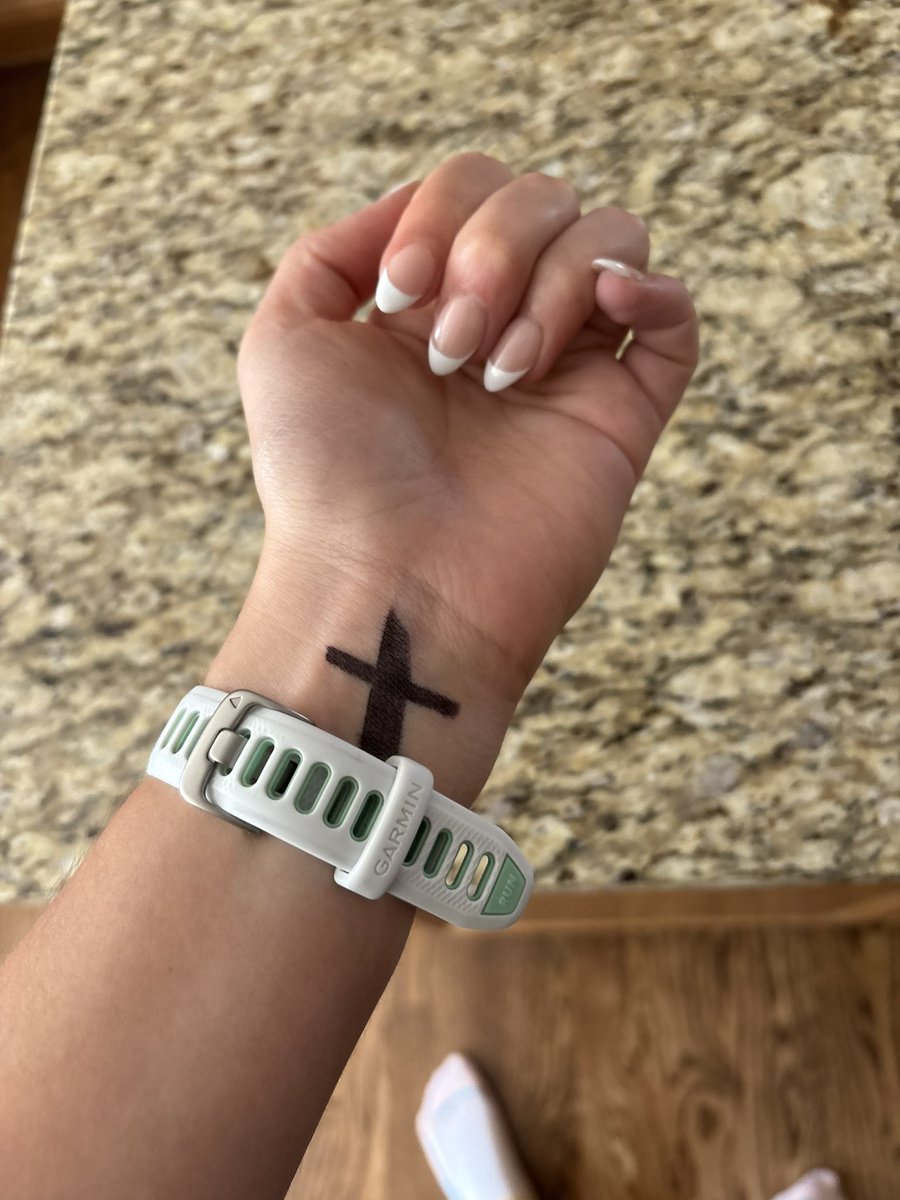 1st place out of 252 runners at the Liberty Bell Open.  So proud of your hard work, grit and determination.  You’re putting together a special Senior year.  Love you, Gianna! 🙏🏻 <a href="/VistaXC/">Vista Cross Country</a> 
#ProudDad