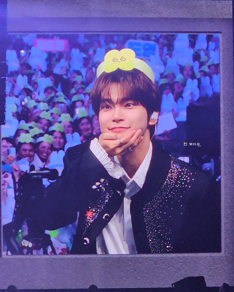 พม. เองงง •ᴗ•ꕤ tweet media