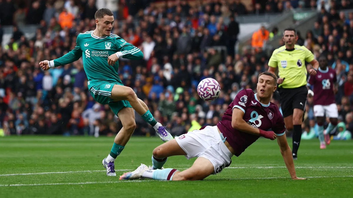 Masterclass from this man today. Still can´t believe we managed to keep hold of him 😅

#twitterclarets #Burnley