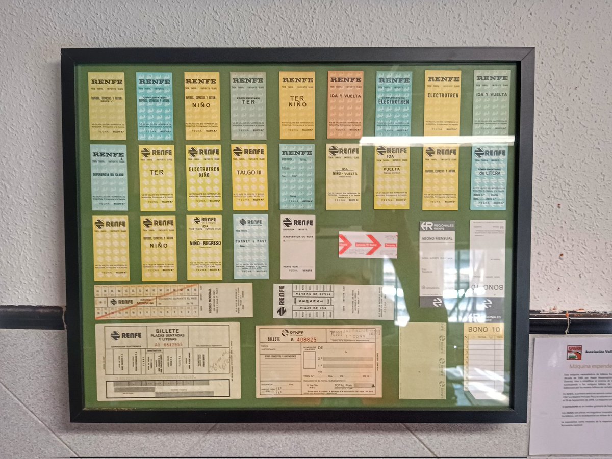 Último día de nuestra XXXIII exposicion Ferroviaria. Hasta las 21:00. Os esperamos 😜 
#asvafer #asvafervalladolid #renfe #adif #valladolid #valladolidspain #feriasvalladolid #trenmaqueta #trenhistorico #trenniños #modelismoferroviario #modelismo