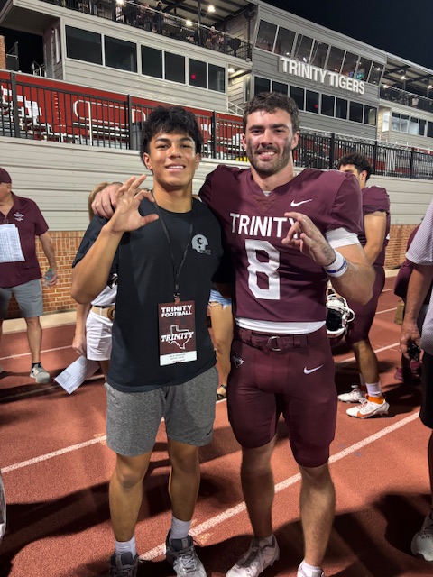 jacejohnsonnn's tweet photo. Congrats @TUFootballTX on the home opening WIN 💪
Thank you for having us at the game, the gameday experience was awesome 🤝 
@JerhemeUrban83 @CoachMichalak @CoachQ_Carter @CoachGezella @JadenPowell_  #BeTheStandard #TigerPride

@DentonGuyer_FB @ReedHeim @kylekeese @mike_gallegos16 @PTRockTraining @FlightSkillz
@malikboynton2 @DFWPrideFB @JodiMontanaUSAK
@creolehammer17 @PrepRedzoneTX @LT2FBA
#AGTG #Southside #DifferentBreed #JJ2