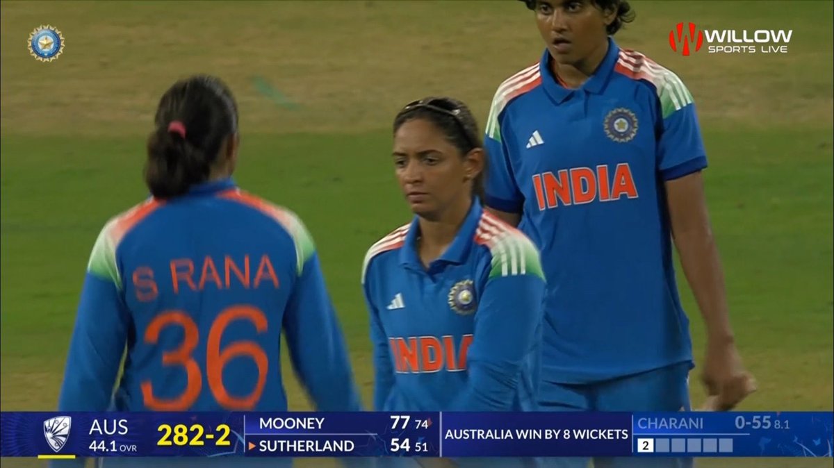 2 kaudi ki ghtiya team hai women empowerment k name pr randi Rona kr rhe h Faltu Men’s ka share or thoos rhi h 2 kaudi ki aukaat nhi in nachne walio ki neech players 
#INDvsPAK 
#BoycottINDvPAK 
#INDvsAUS