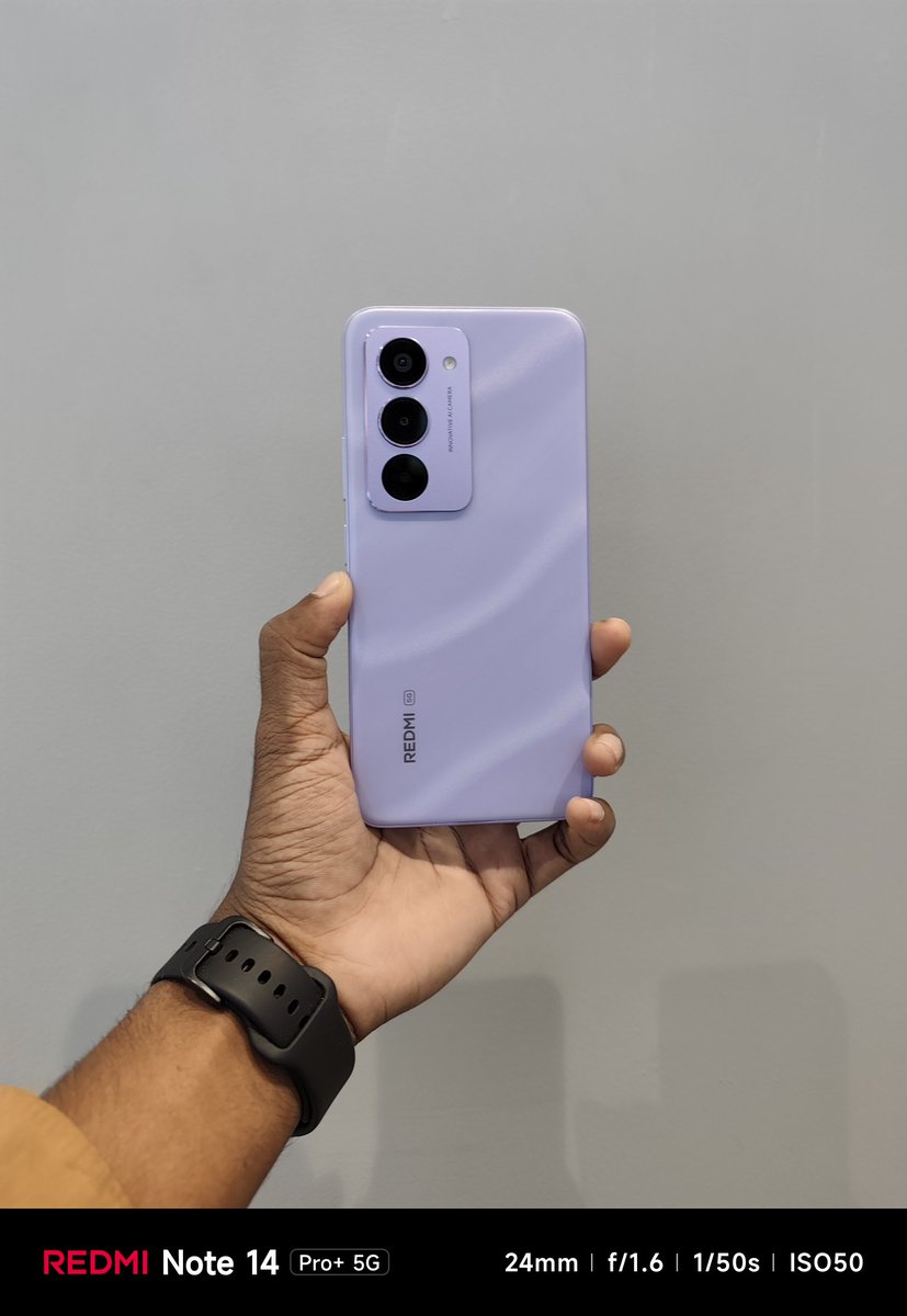 FramesByMauli's tweet image. Wrapped up another fun XFC Pune meetup today. Explored the Redmi 15 and its massive 7000mAh battery, had some great tech talks. Loved the energy from everyone who joined in 🧡

#XFCPune
#Redmi15 
#XiaomiCircle #XiaomiIndia