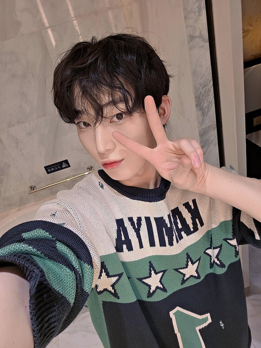 [ #선우’s Post ] 250914

#SUNOO: Ddeon-selca 

<a href="/ENHYPEN_members/">ENHYPEN</a> <a href="/ENHYPEN/">ENHYPEN OFFICIAL</a> #ENHYPEN #엔하이픈