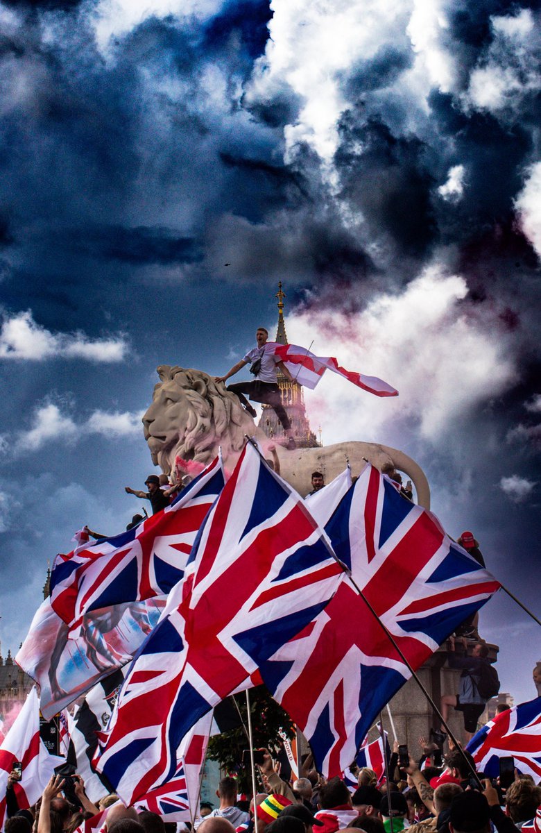 Unite the Kingdom ❤️🇬🇧

~ Alastair Hilton