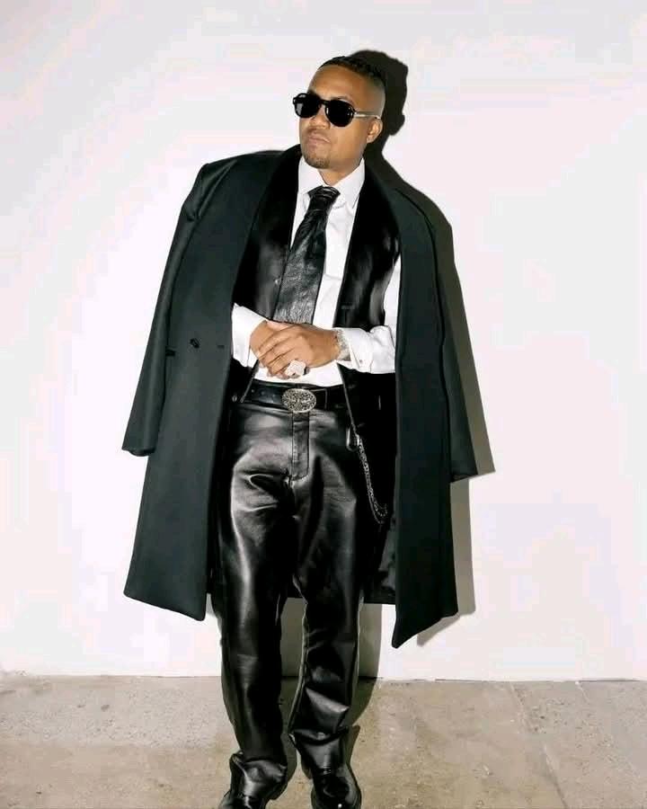 Happy 52nd birthday to the legendary Hip-Hop ICON Nas! 🥂