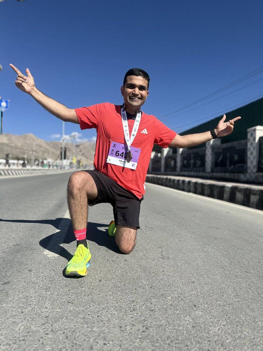 Vikram Yadav IAS tweet media