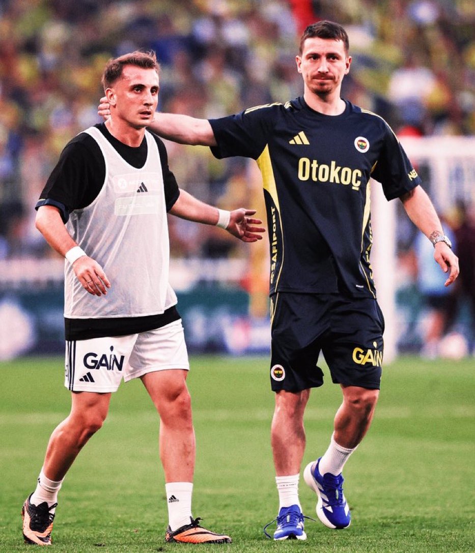 kendini düşürdüğü durumu sadece bir fotoğrafla özetleye bilirim