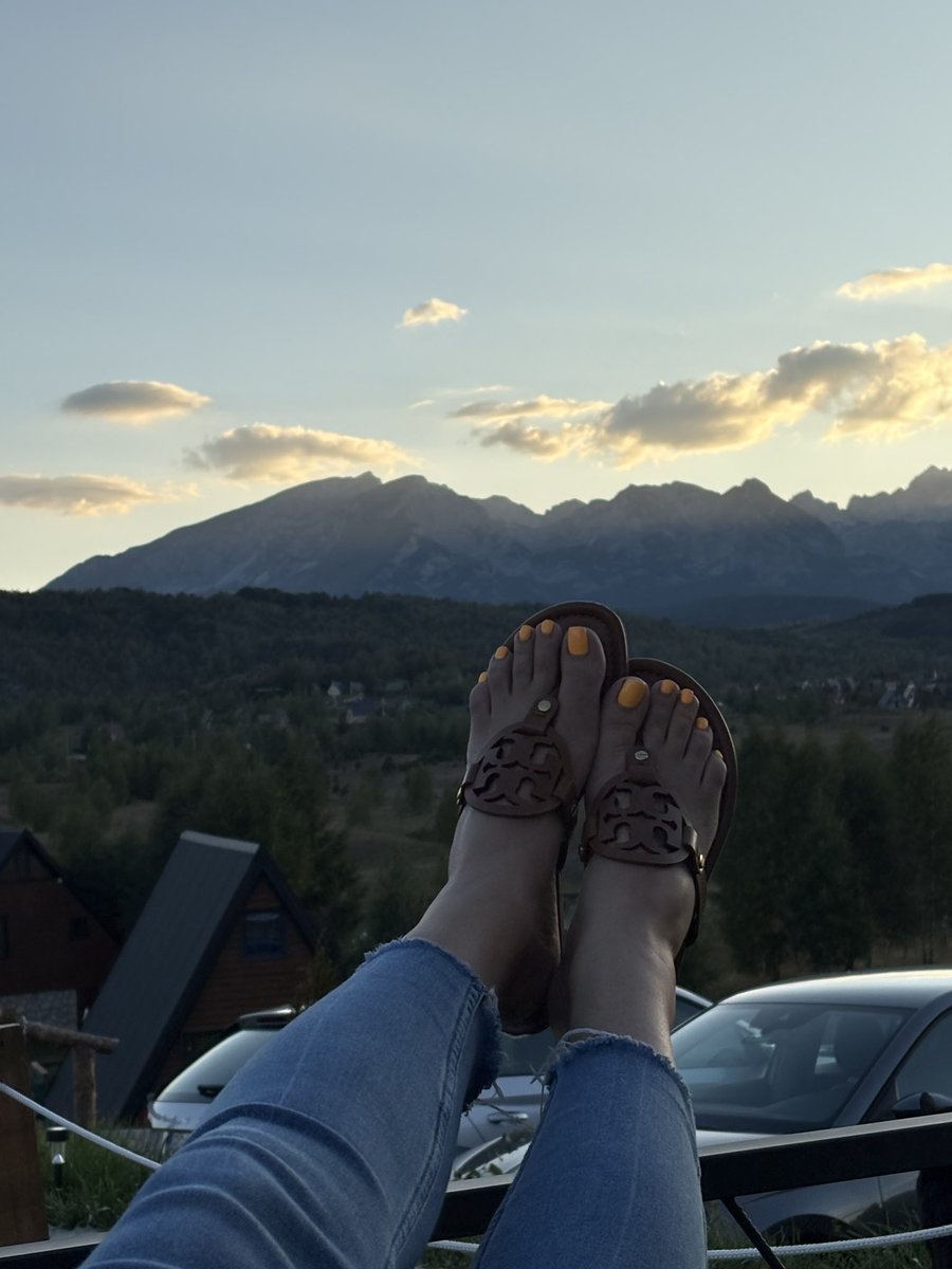 An amazing vacation start in Montenegro with my bf <a href="/_footchallenger/">The_Foot_Challenger</a>