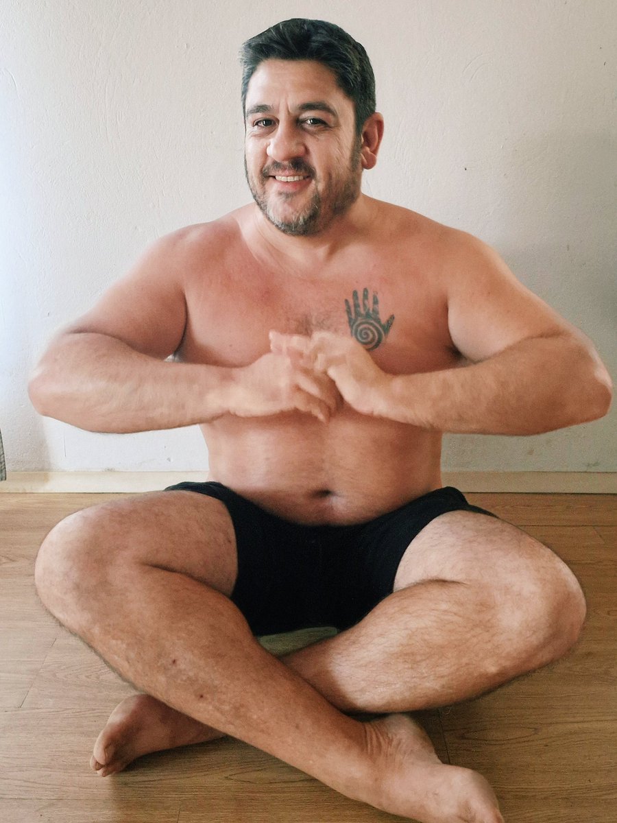 JPLFR80's tweet photo. Still overweight, but like, in a strong way https://t.co/IYSff3Cl3c