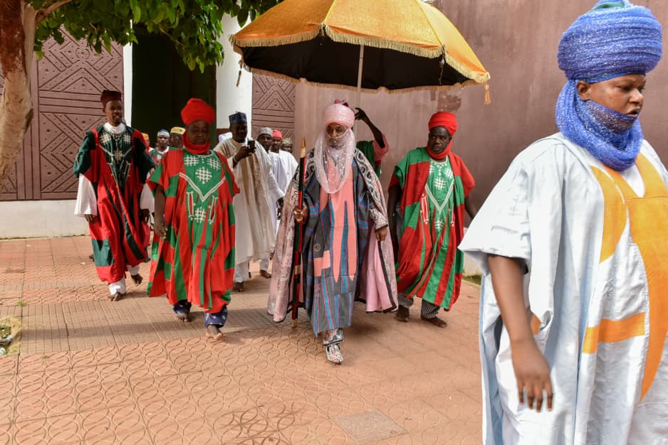 khaleeffah's tweet photo. Emir of Kano, Khalifa Dr. SLS II PhD, CON:
โI donโt accept being second. As CBN Gov, I aimed to be the best and I was. At Durbar, Kano must be the best. As Emir, I must be the best dressed. Accept mediocrity & you become mediocre. I always strive for the best.
#kapfest25 #paofc https://t.co/7OVQKoJQ2U