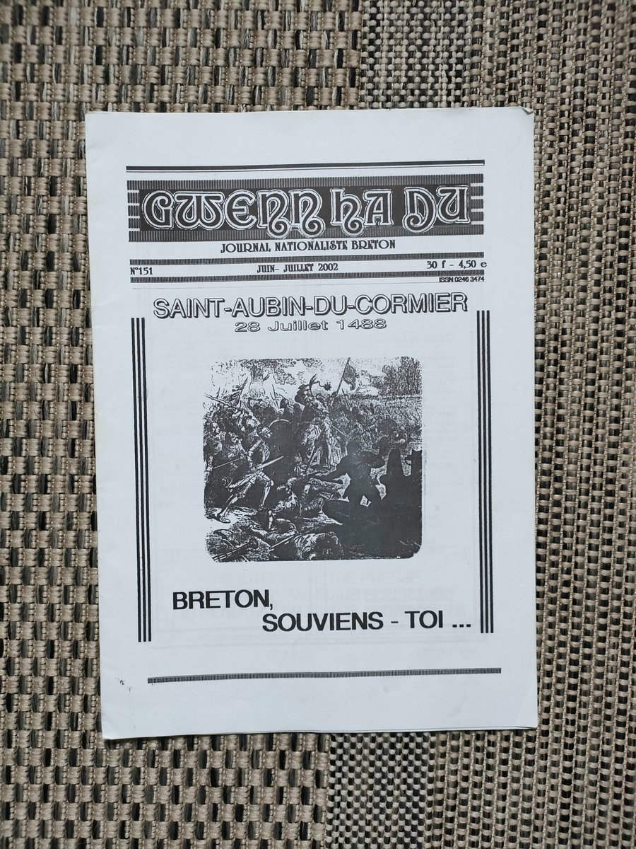 ➡️Publication :GWENN HA DU
📷Format: Revue bimestrielle éditée par Jacques Le Maho, environ 200 numéros
📘Contenus :chroniques de Y.Fouéré, Y.Bouessel du Bourg, points d'histoire, actualités , monde celtique
⭕️Positionnement: Nationaliste breton