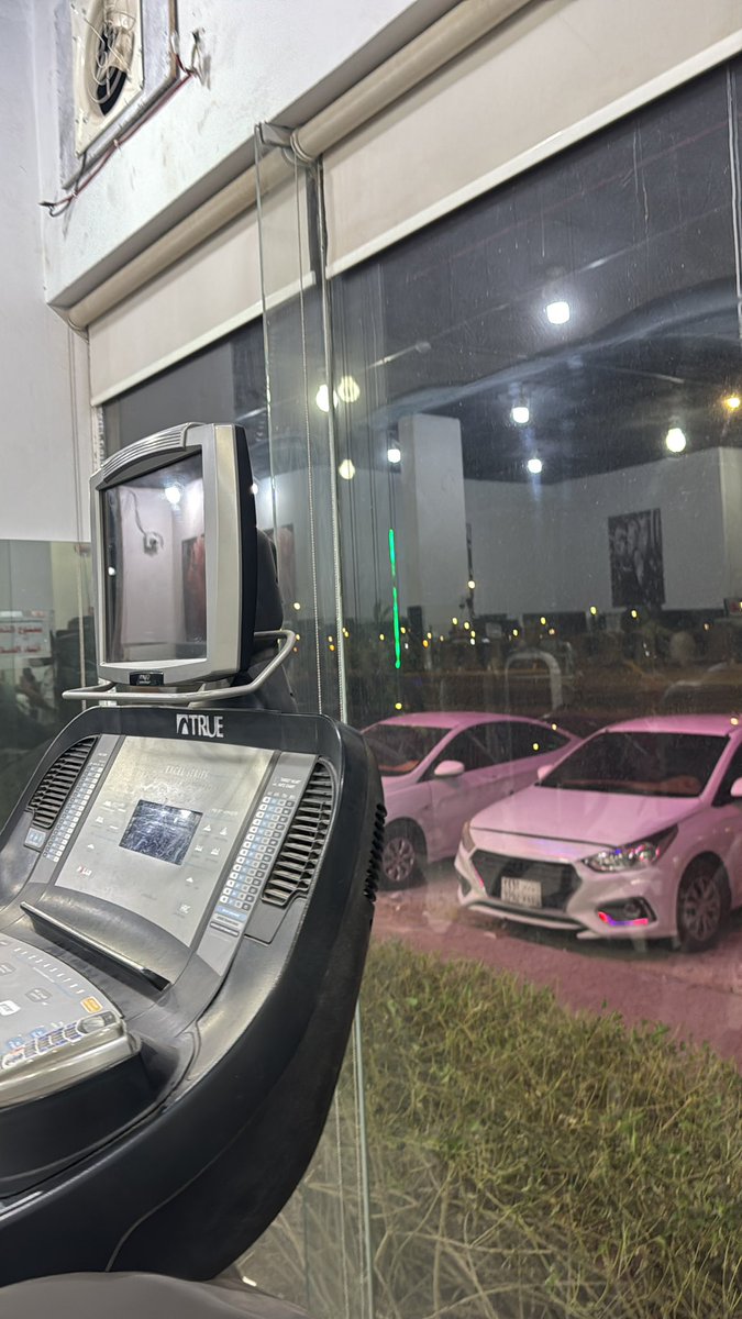 كل البدايات حلوه الا بدايات النادي 😭