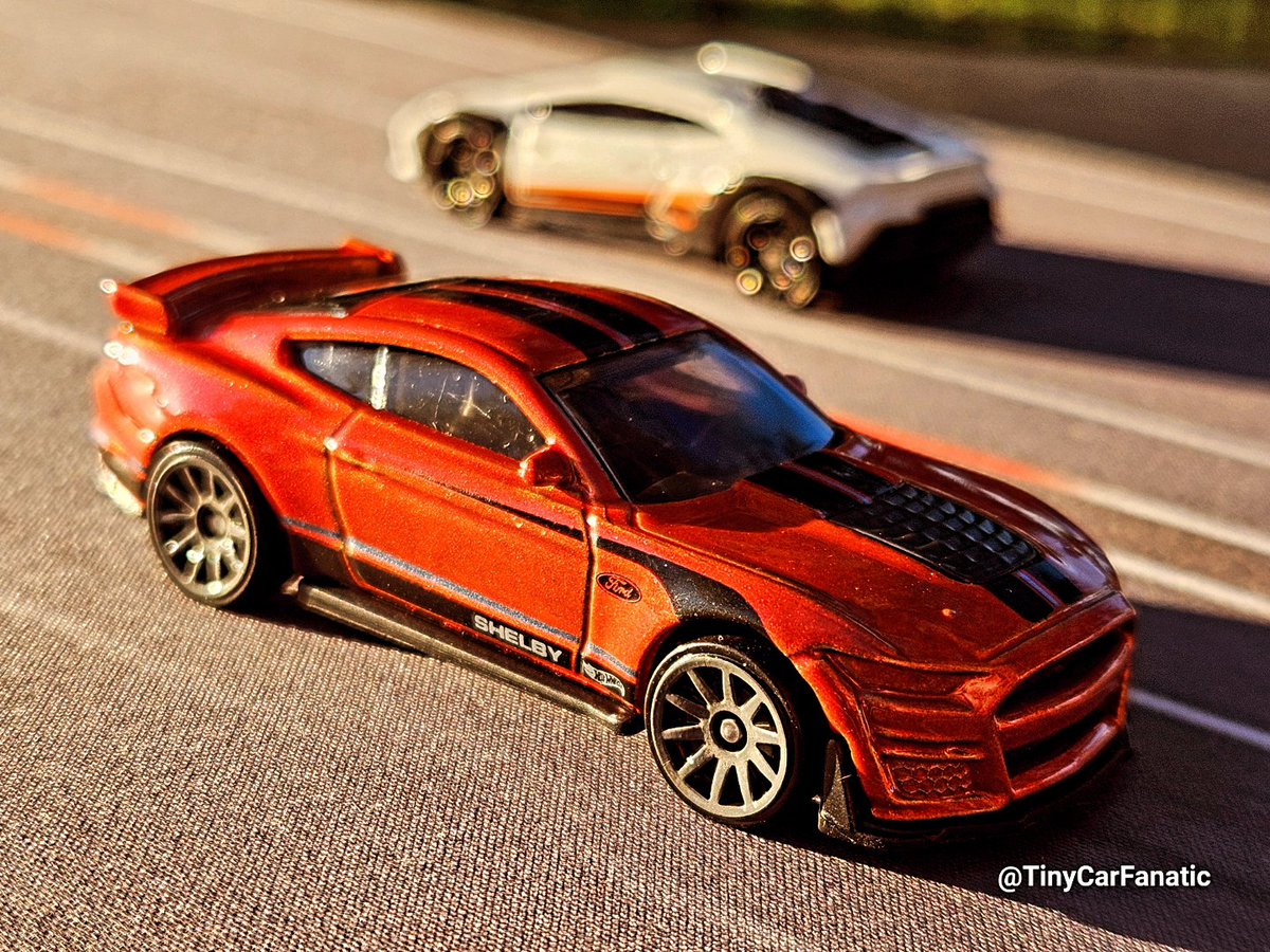 TinyCarFanatic's tweet photo. Unboxing the Hot Wheels 2020 Ford Mustang Shelby GT500 

#mustang
#shelby 
#hotwheels
#hotwheelscollectors
#hotwheelsphotograpy
#matchbox
#matchboxcollector
#majorettediecast
#tomica
#diecast
#diecastcars
#tinycarfanatic https://t.co/ybh41Gz2Ov