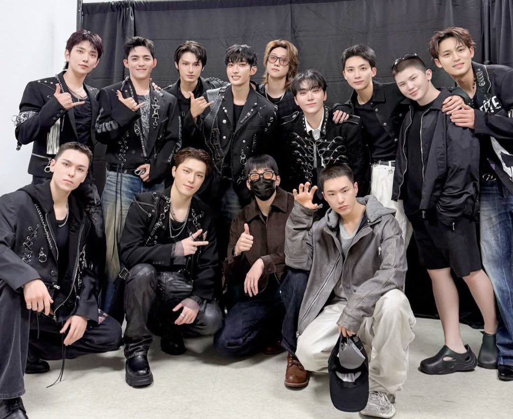 xueishaoo's tweet photo. seventeen 13/13 🥹🤍

september 11, 2024                september 15, 2025 https://t.co/SUFOHuPRgS