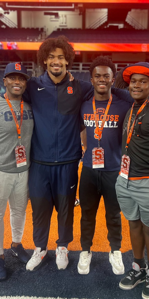 I had a great visit <a href="/CuseFootball/">Syracuse Football</a>! The dome was crazy!Gets better everytime! I’ll be back soon! 🍊<a href="/FranBrownCuse/">Fran Brown</a> 
<a href="/CoachDRedd/">Devin Redd</a> <a href="/CoachNixon_Cuse/">Jeff Nixon</a> <a href="/AlexKellyCuse/">Alex Kelly</a> <a href="/AMannicciCuse/">Aaron Mannicci</a> <a href="/JamesTremble2/">Jamie Tremble</a> <a href="/Trenton928/">Trenton Sherman</a> <a href="/HatfieldQuin/">Quin Hatfield</a> <a href="/broti24/">Tim Brown</a> <a href="/Todd_C_08/">Todd Cunningham</a> <a href="/Jdjacks45/">Joshua Jackson</a> <a href="/Waltjr2222/">Upper Echelon Sports & Perfomance</a> <a href="/OLCoach_Mac/">Zac McIntosh | OL Coach 🏴‍☠️</a>