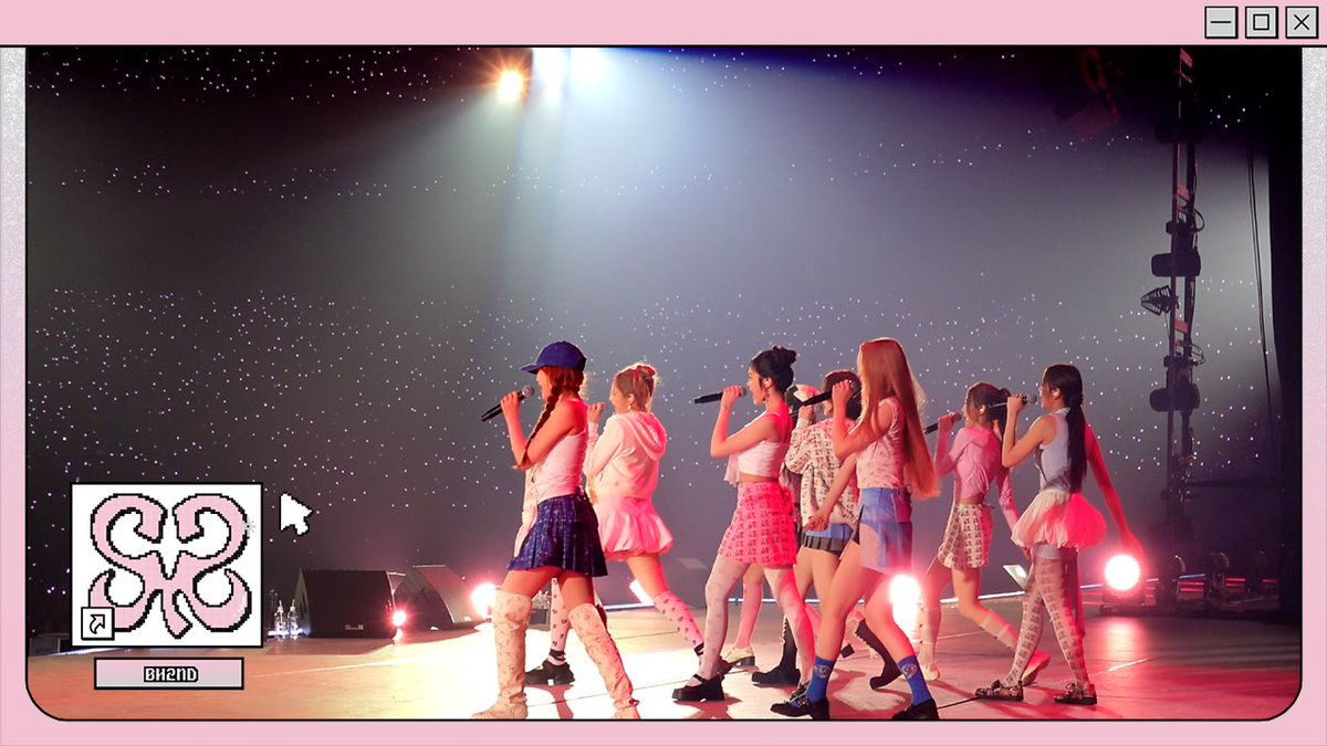 minjullliit's tweet photo. https://t.co/wdXgoBN2qa｜The stage lit up like a galaxy as we stepped out together ✧₊⁎ voices blending, lights shimmering, hearts racing in sync. Every cheer wrapped around us like a hug, making the night unforgettable. A moment frozen in pink sparkle 💫 https://t.co/PZMw7fkv1U