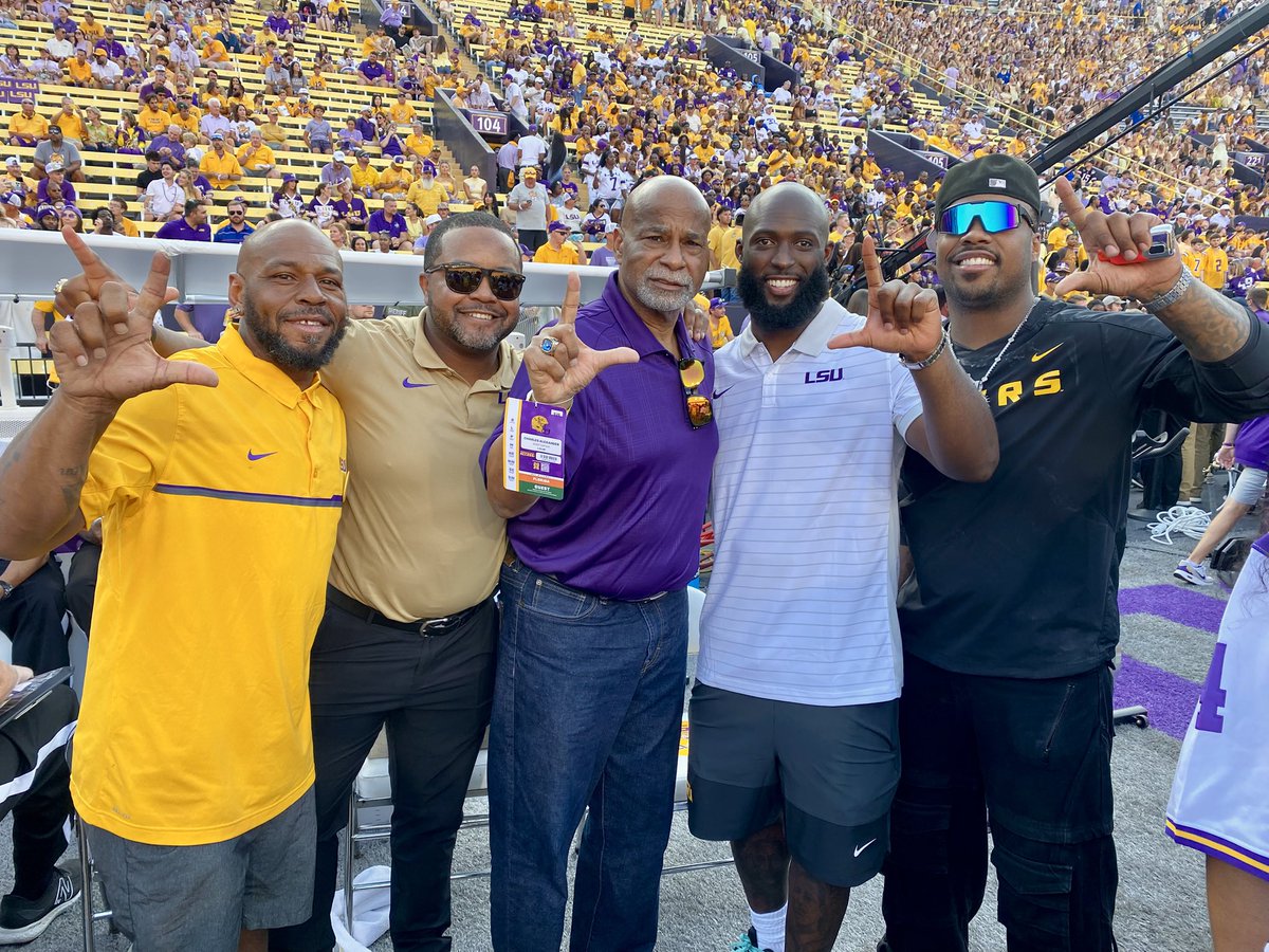 Emily Villere Dixon tweet media