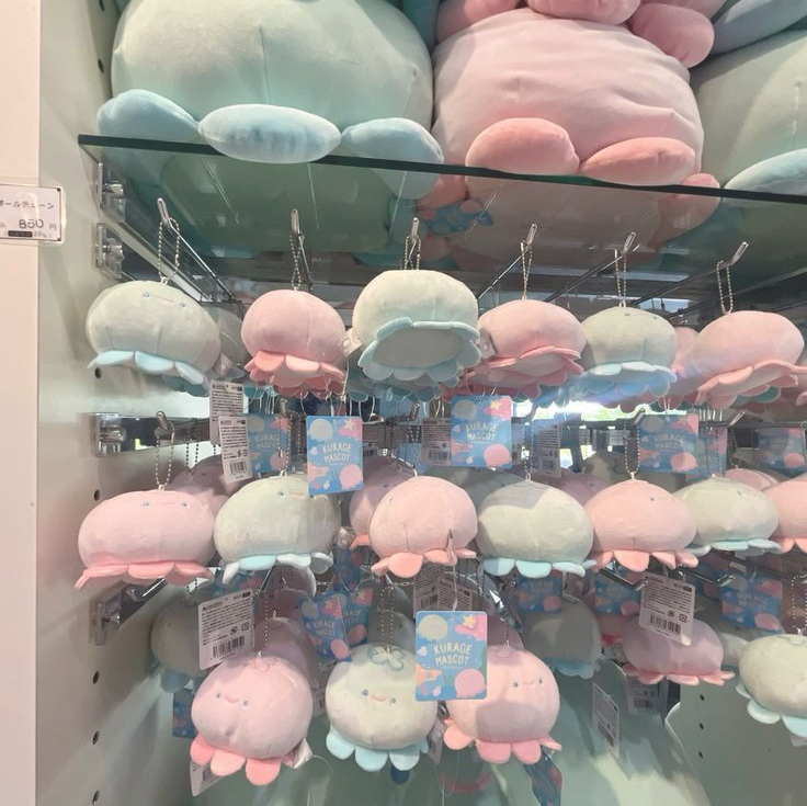 I 𝘯𝘦𝘦𝘥 to have those! 😍