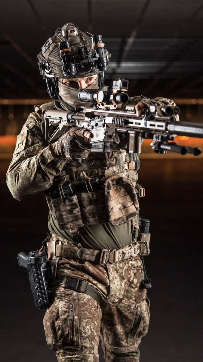 Tireur longue distance de la Force Intervention du GIGN 🇫🇷