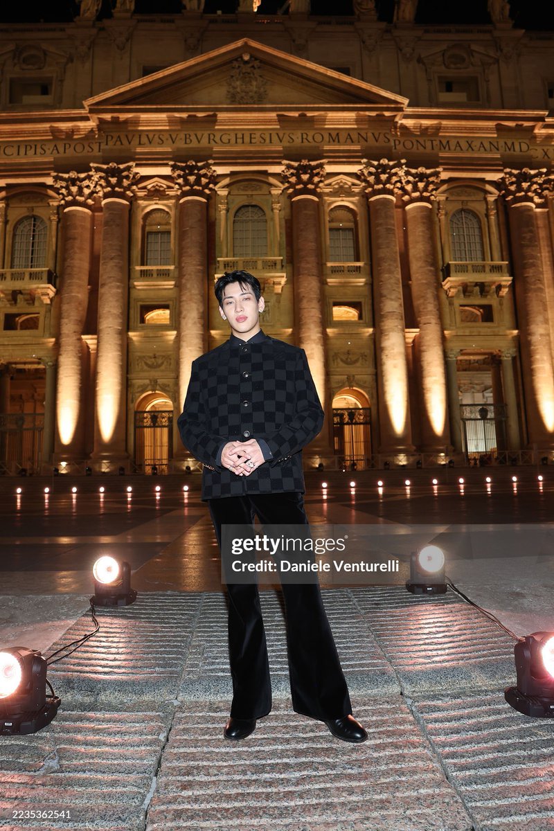 WORLD MEETING ON HUMAN FRATERNITY 

            “GRACE FOR THE WORLD”

📷 Getty images: Daniele Venturelli 

#GraceForTheWorld 
#GraceForTheWorldxBamBam
#BamBam #뱀뱀 <a href="/BamBam1A/">BamBam</a>