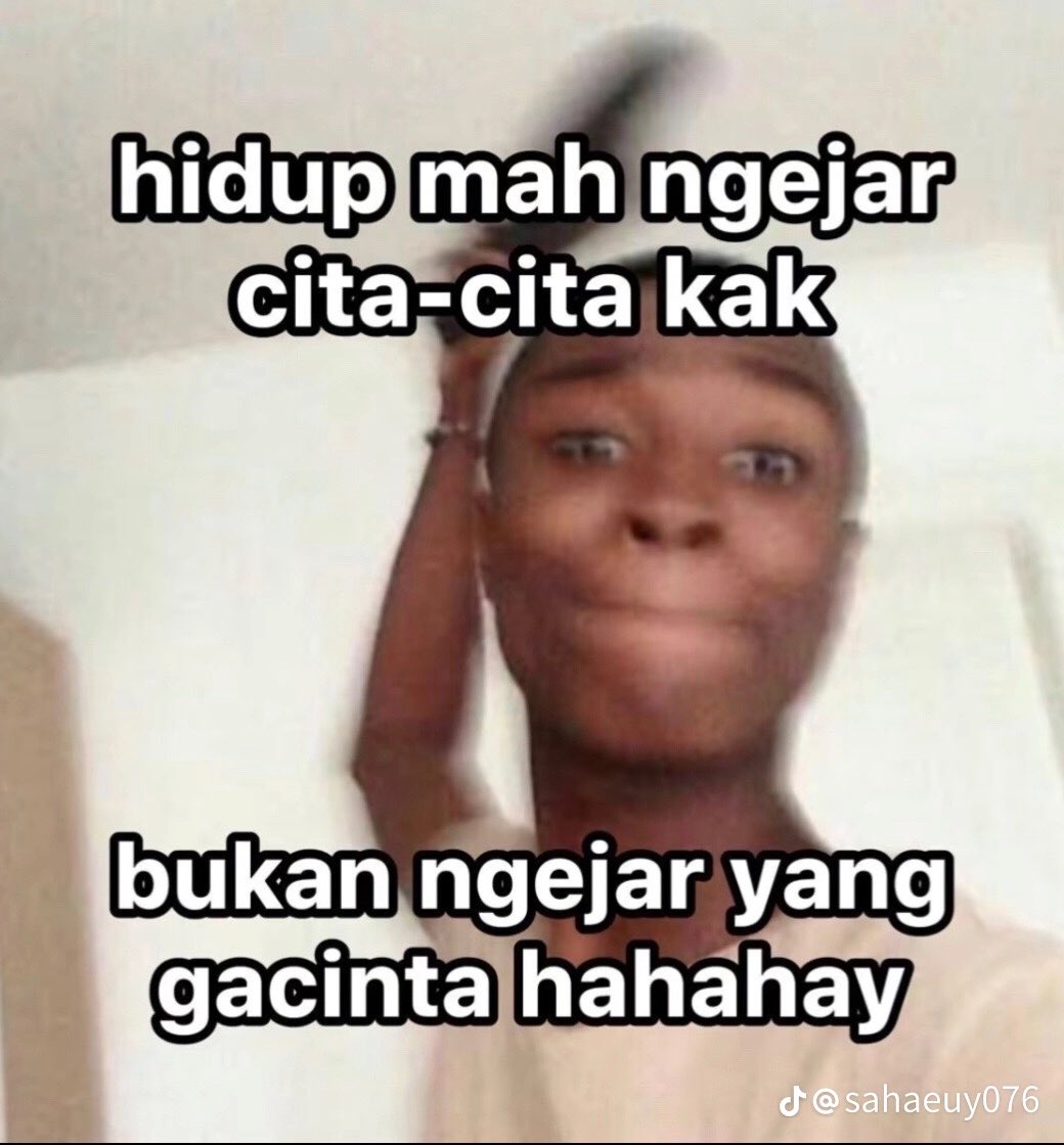 nadiiyeah's tweet photo. @alfanthoriiq @Larasatiikaa https://t.co/R8Z1iDqhn4