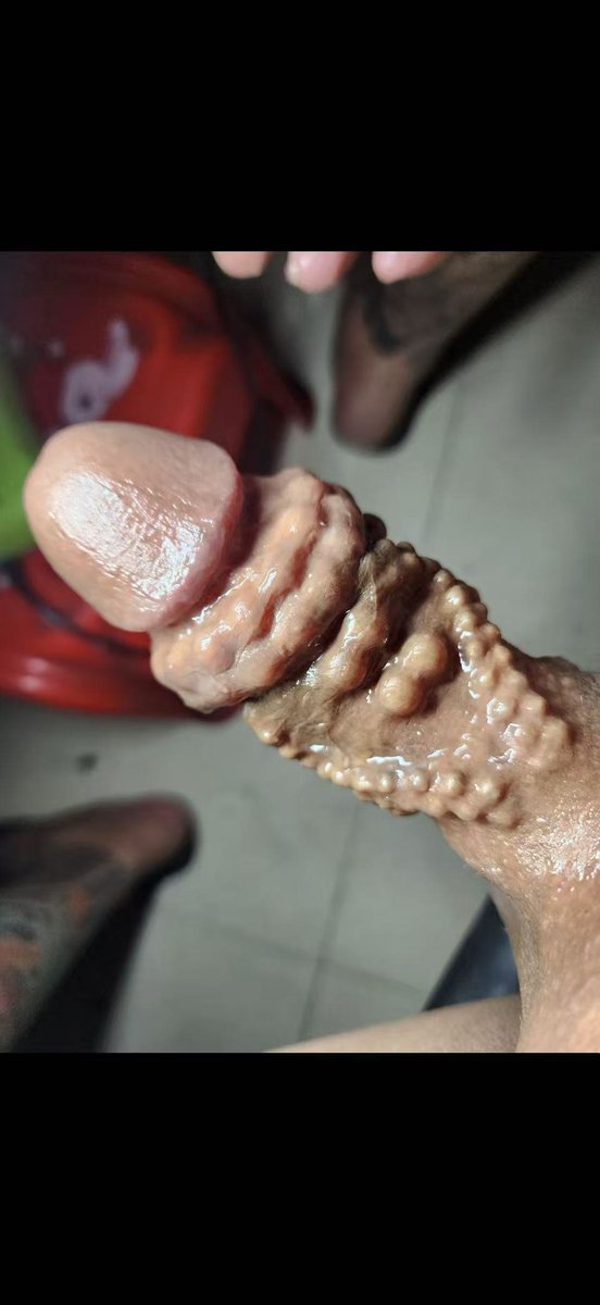 你中意哪一款？告诉我 #镶珠  #西安 #女大 #穿孔