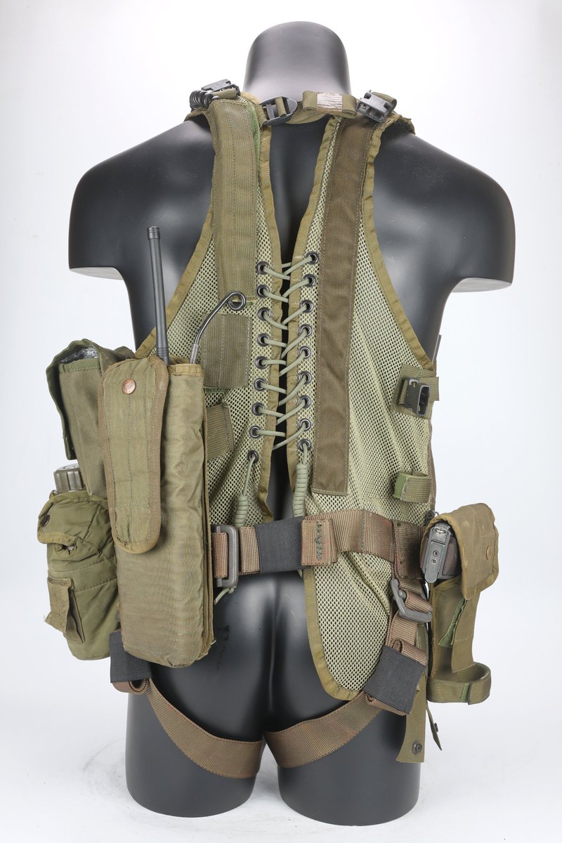 Maratho71996540's tweet image. Elevated Urban Operations of Florida Inc. (EUO) QRV Tactical Load Bearing Vest (TLBV) - Ranger

#ElevatedUrbanOperation #EUO #QRV #TLBV #tacticalvest #modularvest #AR15 #M203 #40mm #meshvest #specialoperations
