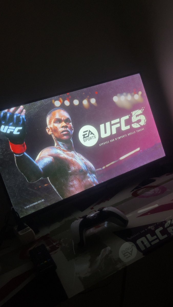 AssaouiSam27722's tweet image. Qui veut je lui mettent son ko