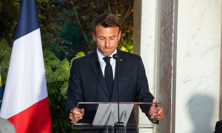 ElectsWorld's tweet image. 🇫🇷#France, President Macron approval rating poll:

⏬Approve: 17 % (-7)
⏫Disapprove: 79 % (+7)

President Macron's approval hits a new low in the last Ipsos poll.

Ipsos, 12/09/25