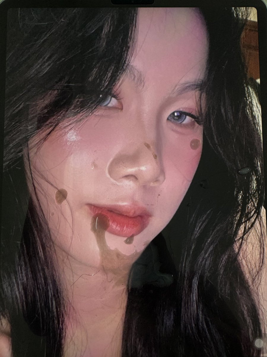 Ana Pham tweet media