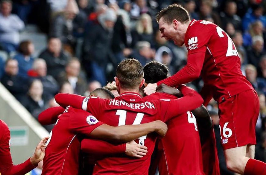 _bubblxs's tweet image. Basically a completely different team, era and manager … same Robbo at the top of the pile