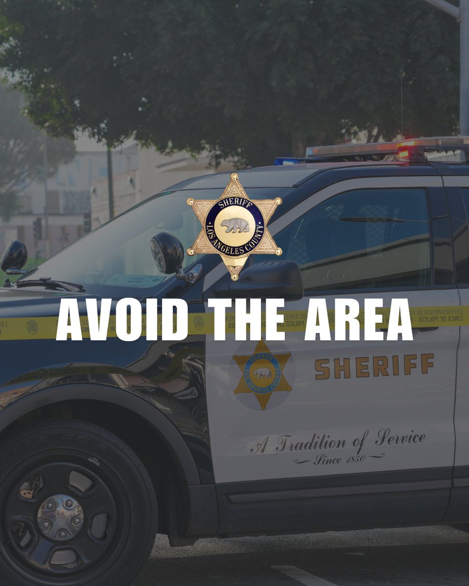 WHDLASD's tweet image. Please avoid the area: Santa Monica Blvd from San Vicente BIvd to Robertson Blvd.
Law Enforcement Investigation underway. Traffic is area will be affected. Some businesses in the closure will have limited access.
