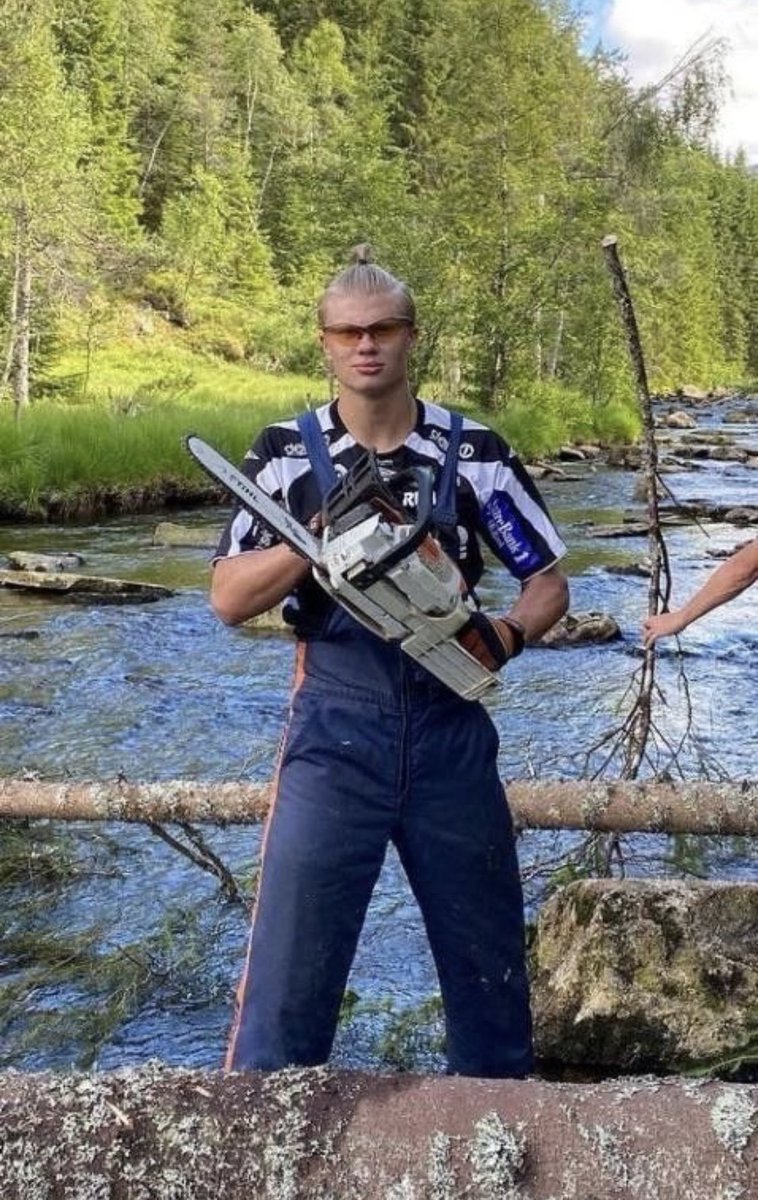 MANCHESTER IS SO BLUE