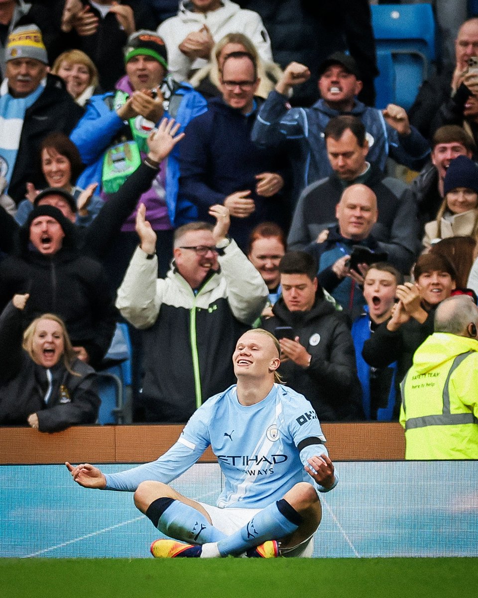 53'—⚽
68'—⚽

Haaland being Haaland 🧘‍♂️