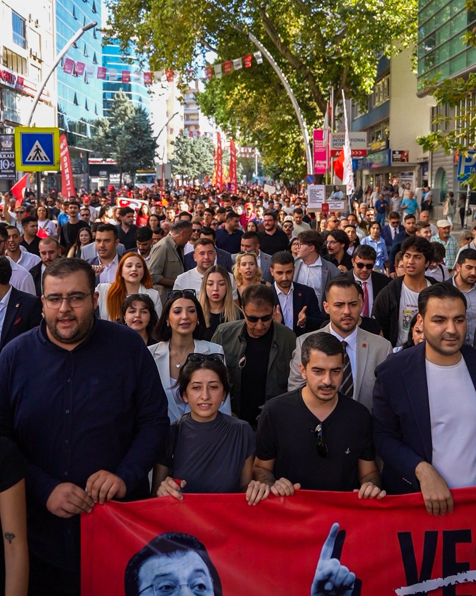CHP Gençlik Kolları (@chpgenclikgm) on Twitter photo 