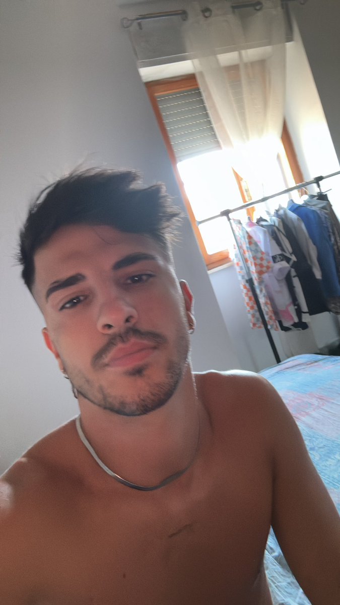 badboymat222's tweet image. 