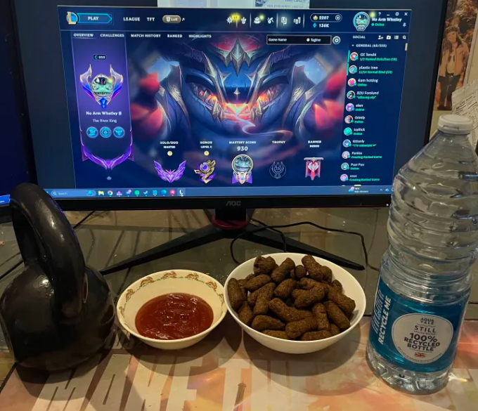 No Arm Whatley tweet media