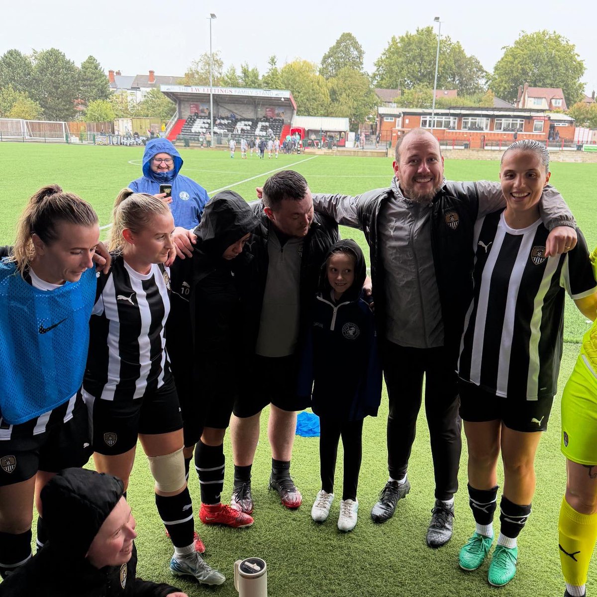 Today was a big day! We had our mascot, Amelia, join us on the pitch to lead the team out for the very first time &amp; join us for our post match team talk! 

It was lovely to have her with us! ⚽️🖤🤍

#achieve #inspire #aspire