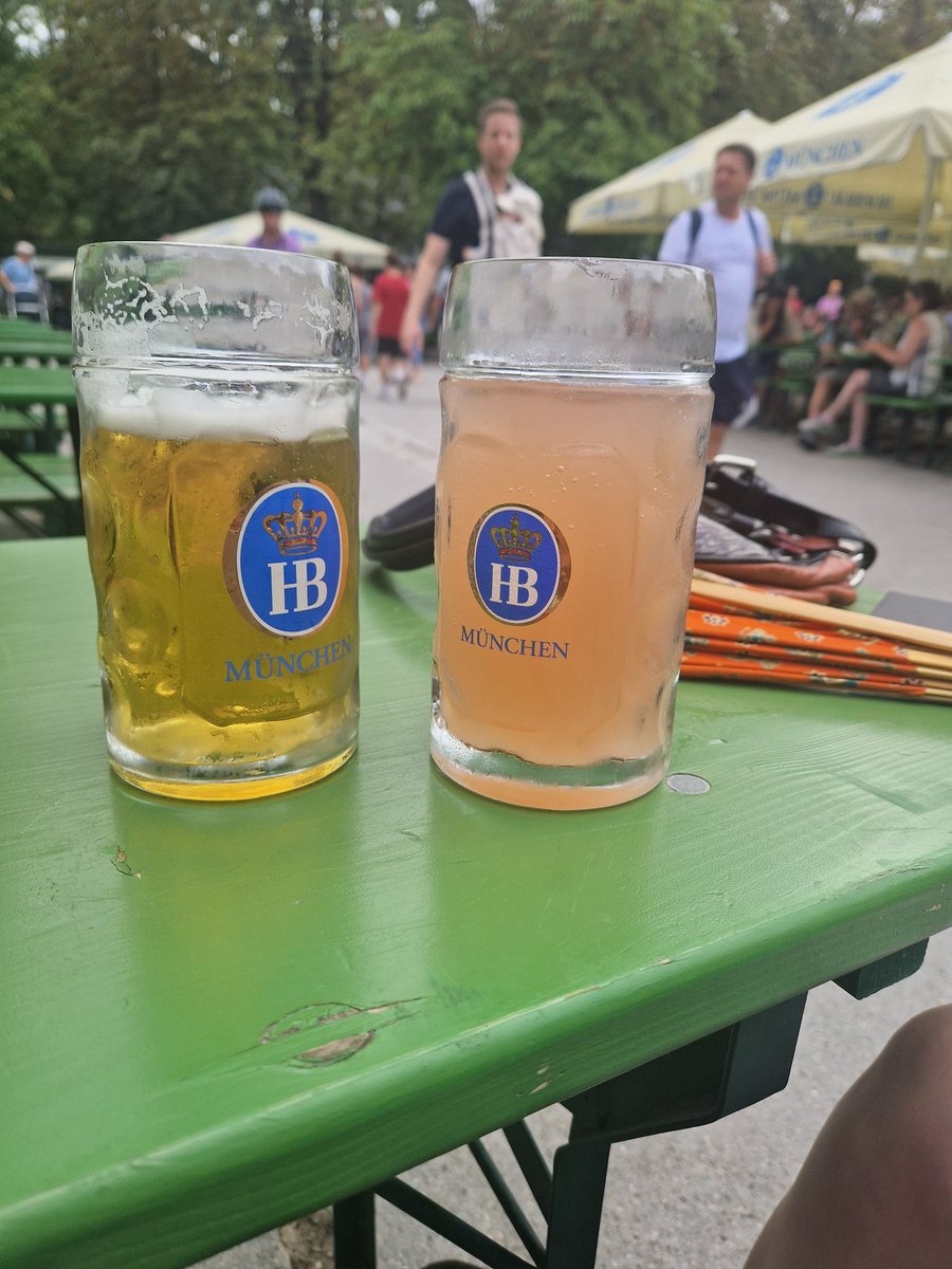 DFS8's tweet image. Luxembourg &amp;amp; Munich
🇱🇺 🇩🇪 🍺
Luxembourg shit munich good
