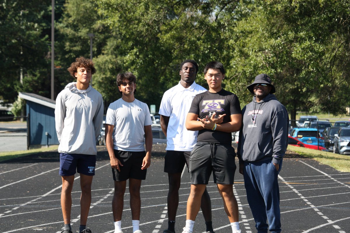Coach Williams (@coachwilliamscf) on Twitter photo Hangin' out with 4 exceptional student-athletes! <a href="/BigDomo12/">Dominick Malone</a> (FB, Track), <a href="/NikhilSayal12/">Nikhil Sayal</a> (FB,LAX), Salomon Attiogbe Silete(Track, FB), <a href="/AndrewS98967219/">Andrew Shin</a> (FB,VB). All great young men on and off the field and cannot wait to see them competing on the college level soon. Hangin' out with 4 exceptional student-athletes! <a href="/BigDomo12/">Dominick Malone</a> (FB, Track), <a href="/NikhilSayal12/">Nikhil Sayal</a> (FB,LAX), Salomon Attiogbe Silete(Track, FB), <a href="/AndrewS98967219/">Andrew Shin</a> (FB,VB). All great young men on and off the field and cannot wait to see them competing on the college level soon.