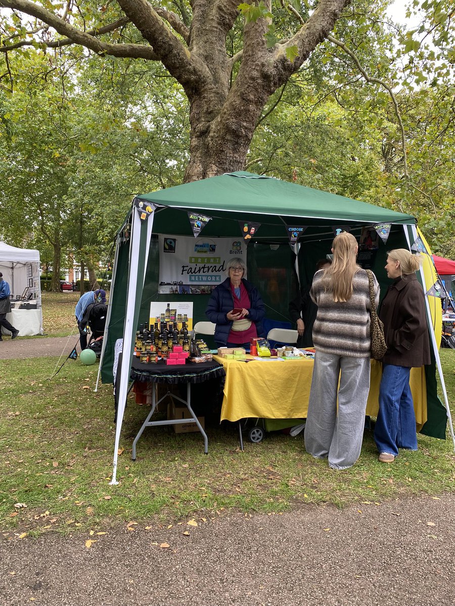 The <a href="/BrentFairtrade/">Brent Fairtrade</a> stall at Queens Park day was visited by <a href="/Georgia_Gould/">Georgia Gould</a> MP and members of the public.
